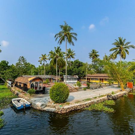Oyo 5237 Island Lake Resort Alappuzha Luaran gambar